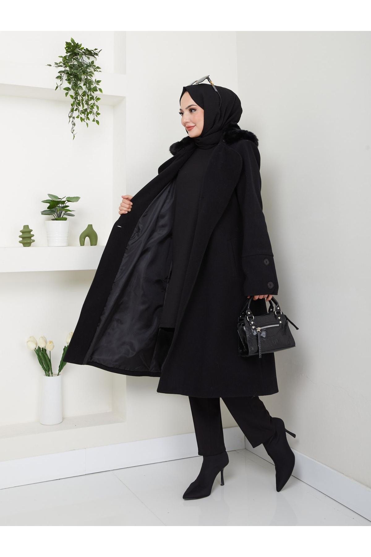 Yakası Kürklü Kaşe Kaban CK-1007 Yakası Kürklü Kaşe Kaban CK-1007