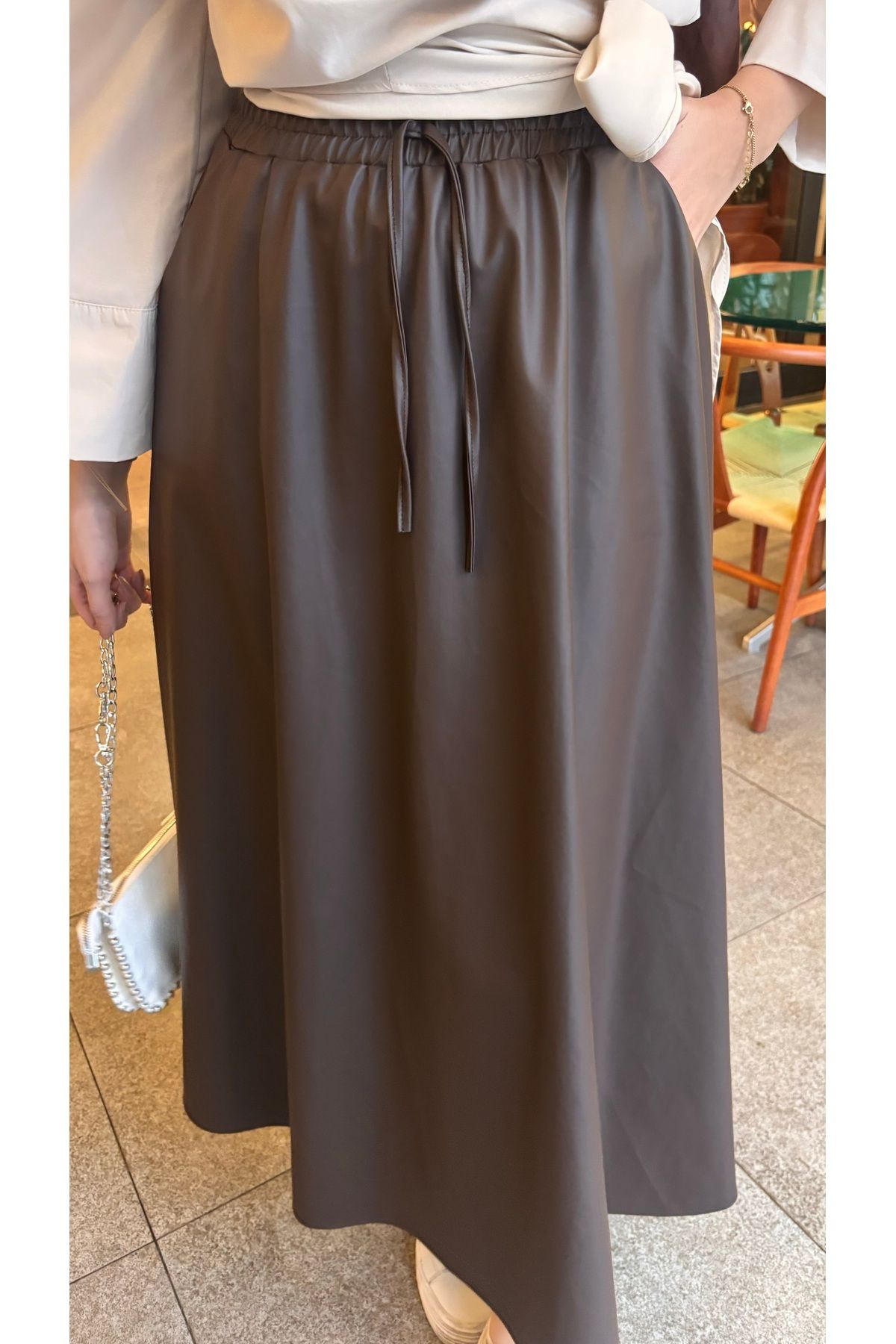 Kadın Suni Deri Uzun Etek- Taba Kadın Suni Deri Uzun Etek- Taba
