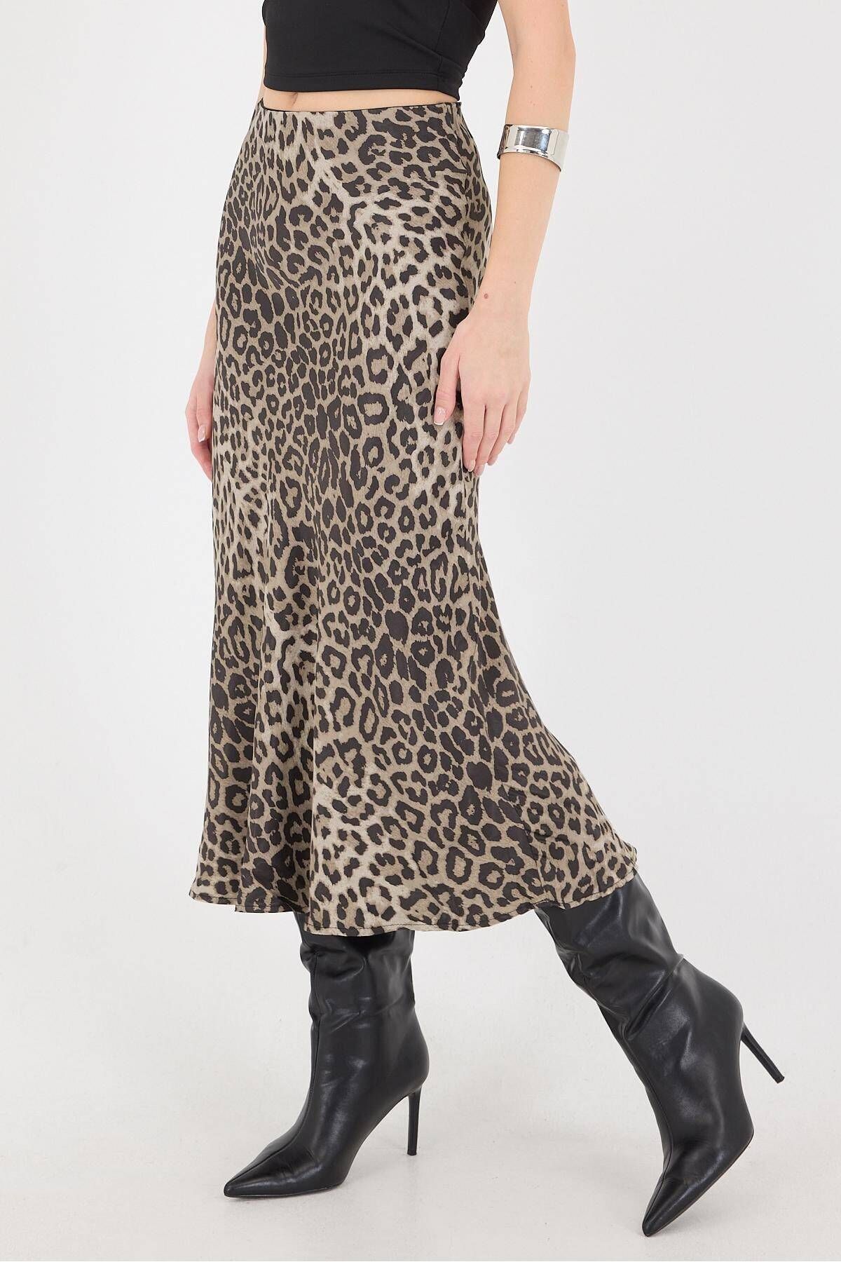 Leopar Desenli Midi Boy Saten Etek E16126-P11 Leopar Desenli Midi Boy Saten Etek E16126-P11
