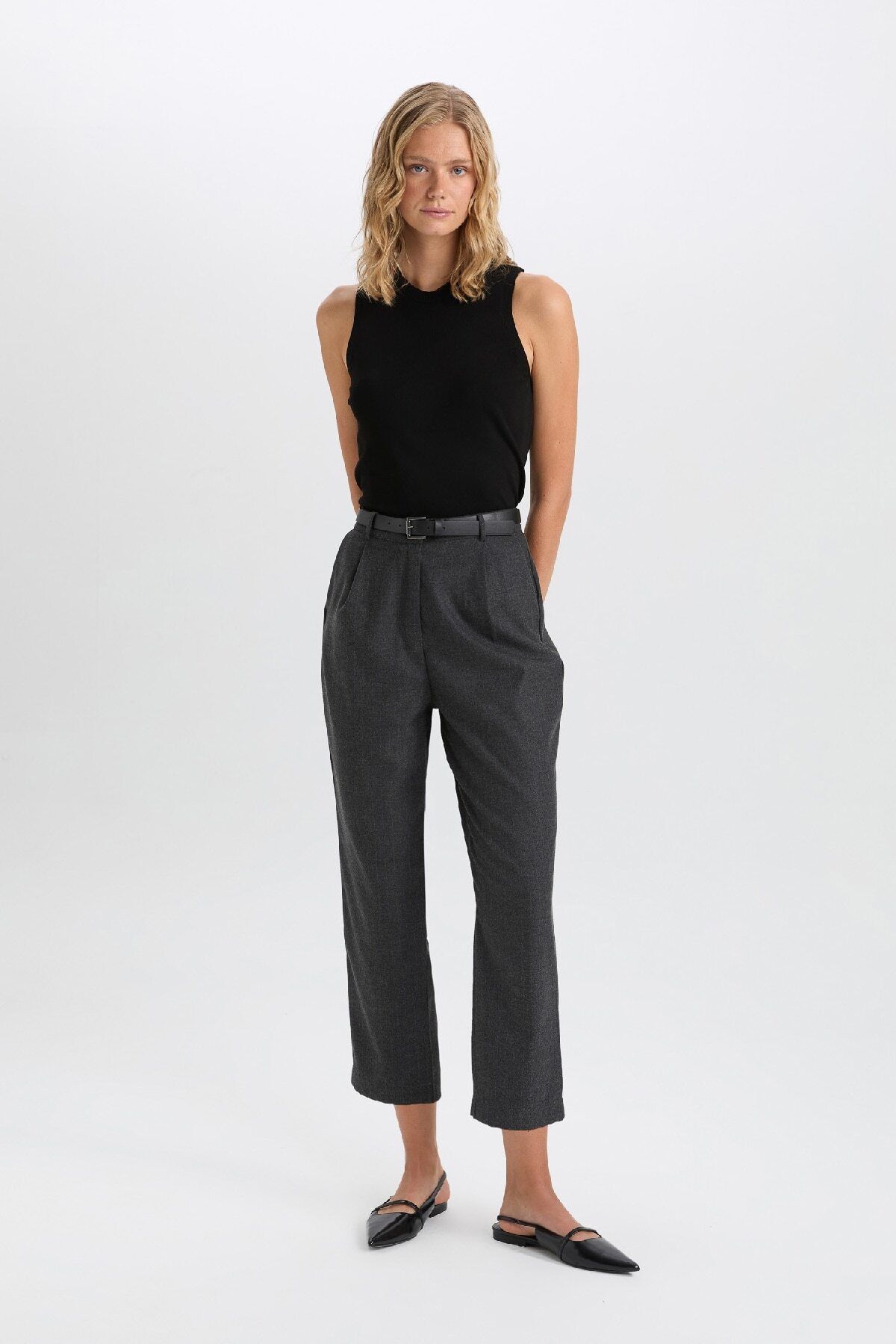 Wide Leg Yüksek Bel Düz Paça Pantolon D6877AX24AU Wide Leg Yüksek Bel Düz Paça Pantolon D6877AX24AU