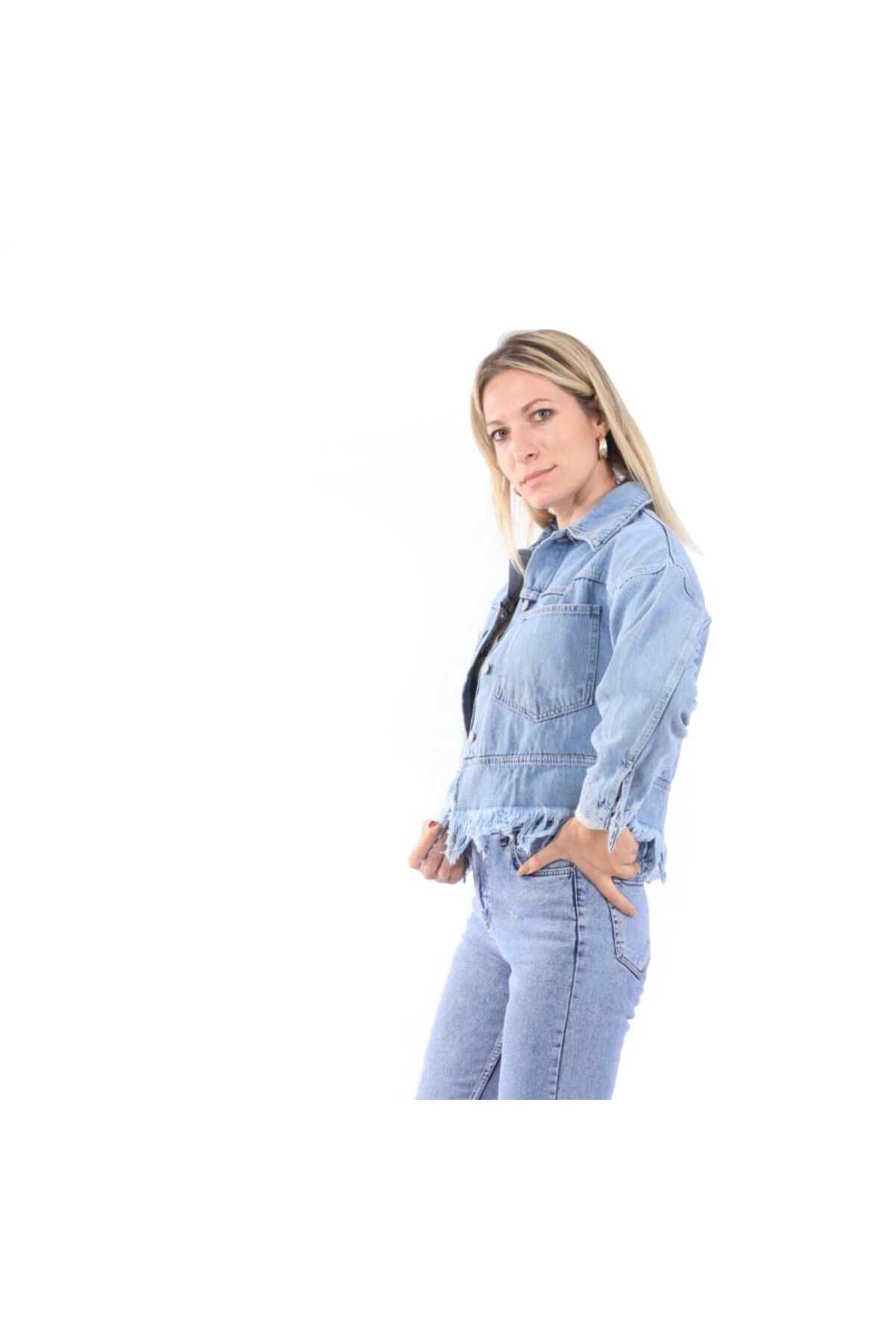 KADIN SAÇAK DEYAT CROP DEMİM KOT CEKET KADIN SAÇAK DEYAT CROP DEMİM KOT CEKET