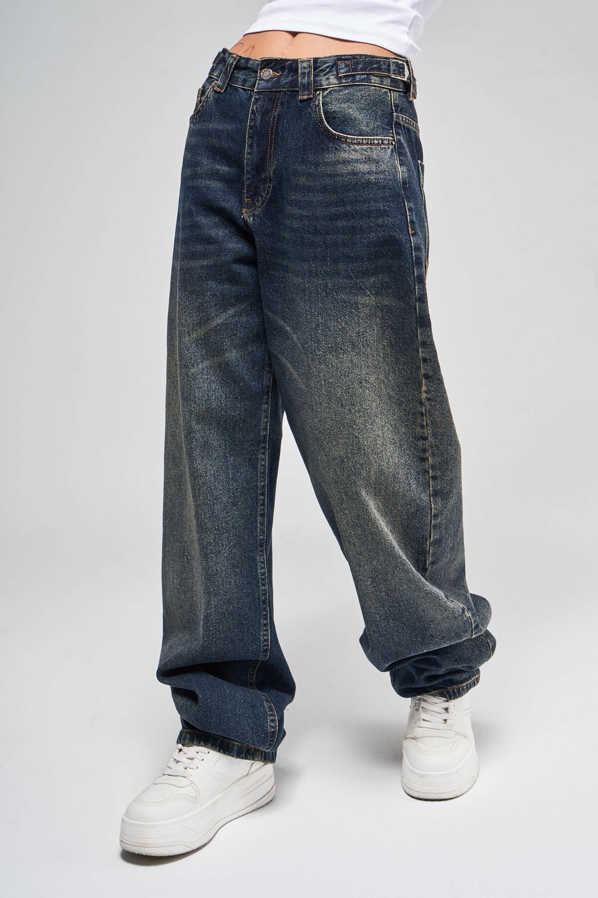 Kadın T.Kot Rengi Süper Baggy Fit Kemer Detaylı Denim Kadın T.Kot Rengi Süper Baggy Fit Kemer Detaylı Denim