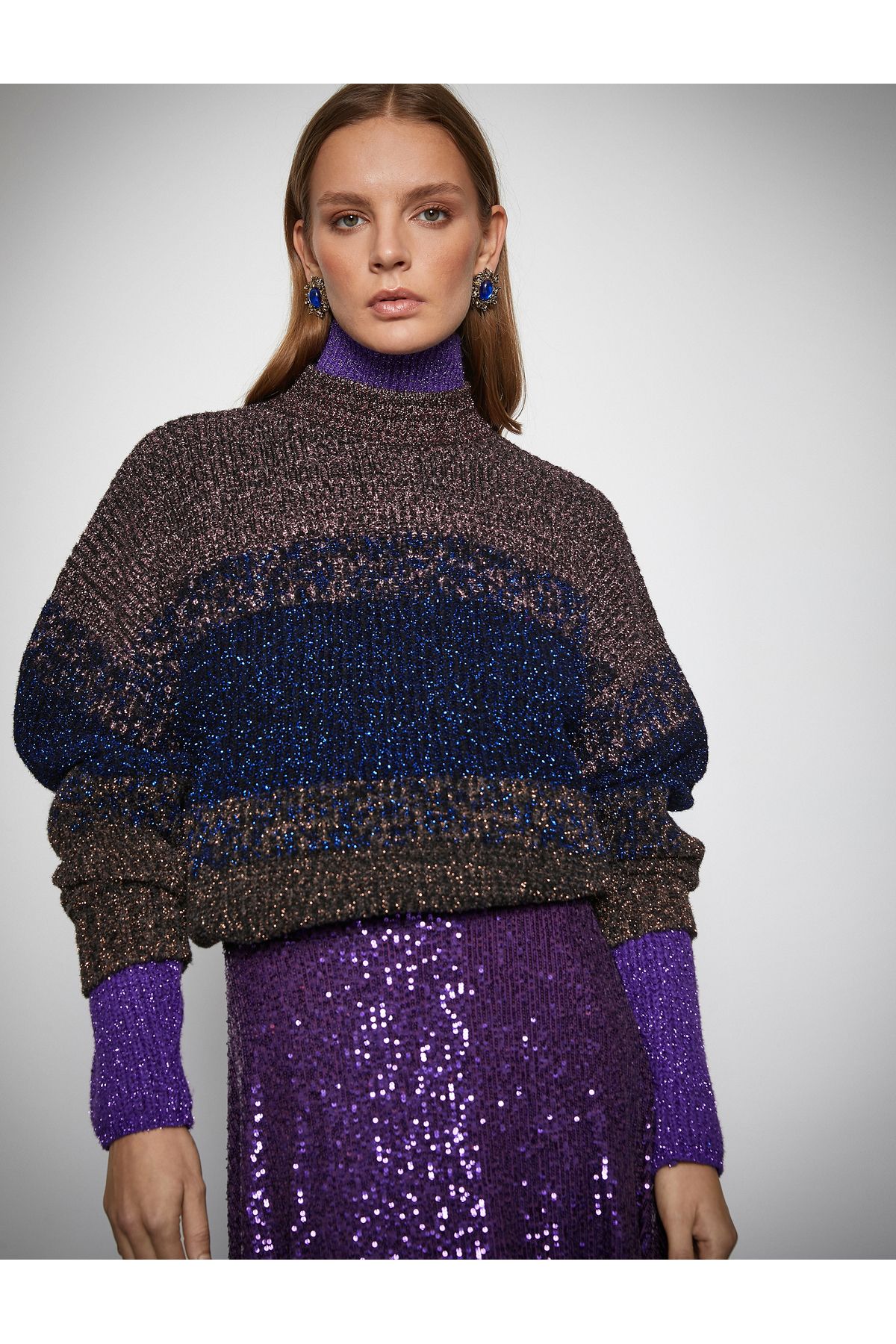 Melis Ağazat X - Balıkçı Yaka Oversize Kazak Melis Ağazat X - Balıkçı Yaka Oversize Kazak