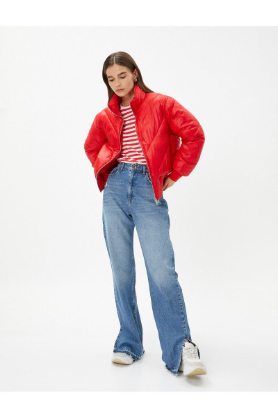 Şişme Mont Dik Yaka Fermuarlı Parlak Dokulu Şişme Mont Dik Yaka Fermuarlı Parlak Dokulu