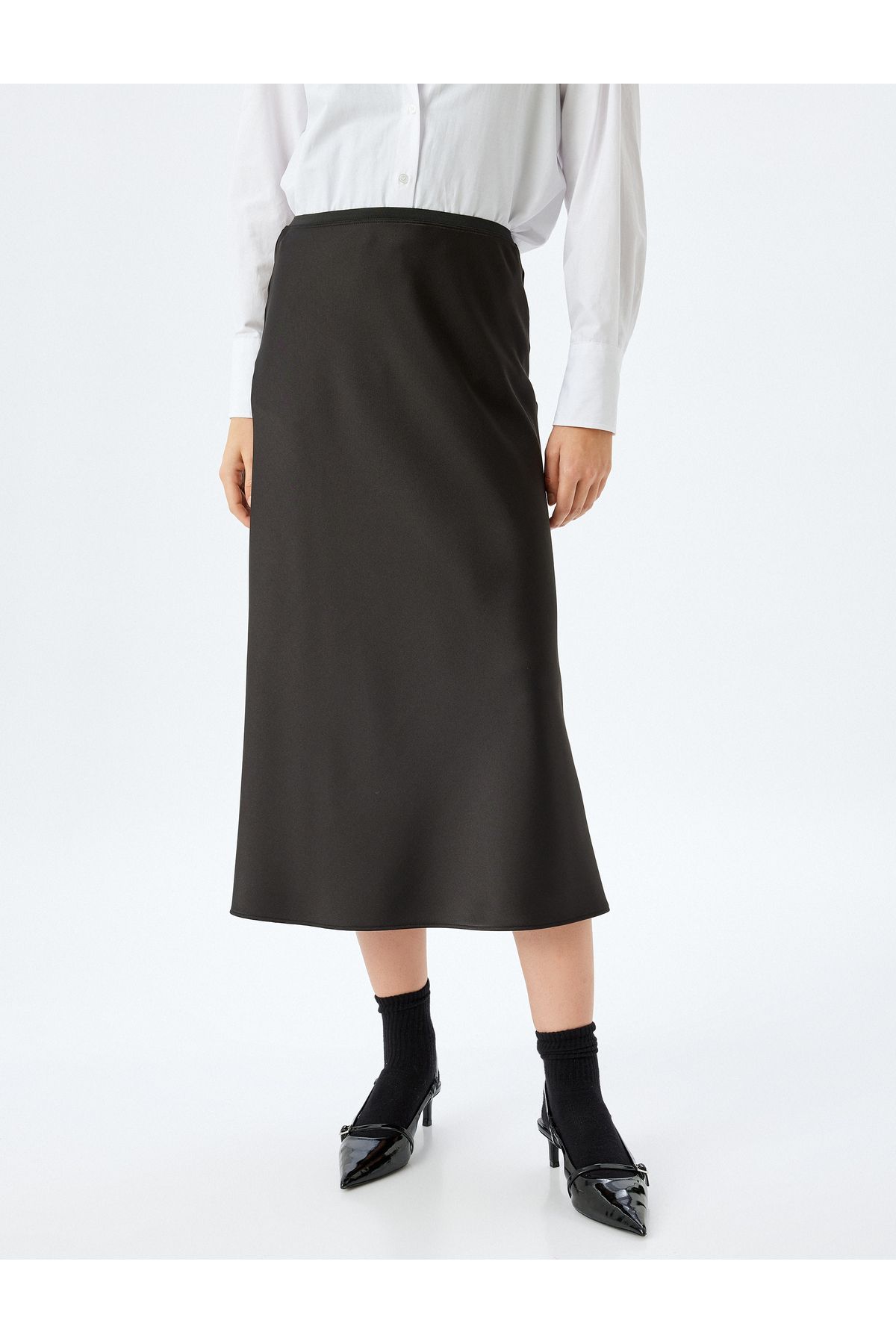 Standart Bel Slim Fit A kesim Midi Boy Saten Etek Standart Bel Slim Fit A kesim Midi Boy Saten Etek