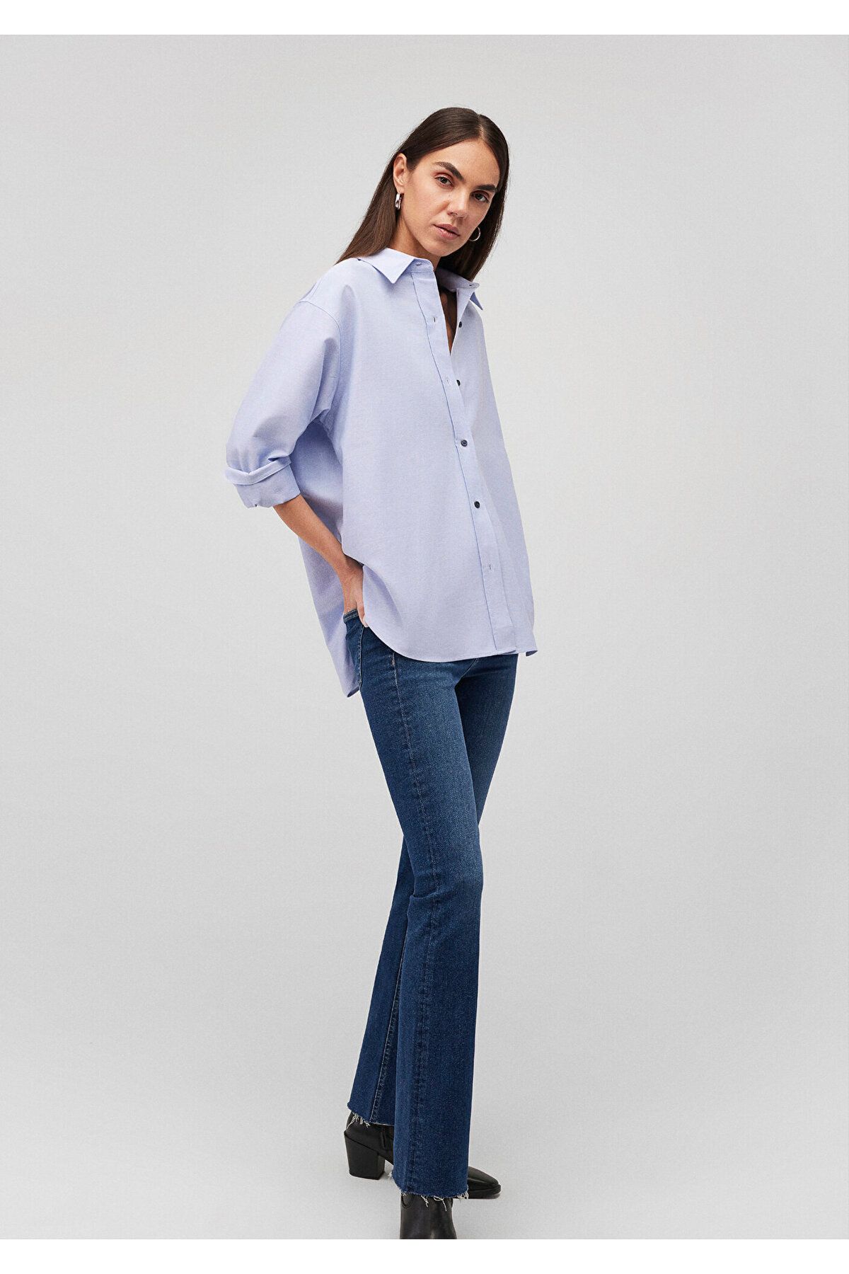 Pamuklu Oxford Gömlek Oversize / Geniş Kesim 1210970-82324 Pamuklu Oxford Gömlek Oversize / Geniş Kesim 1210970-82324