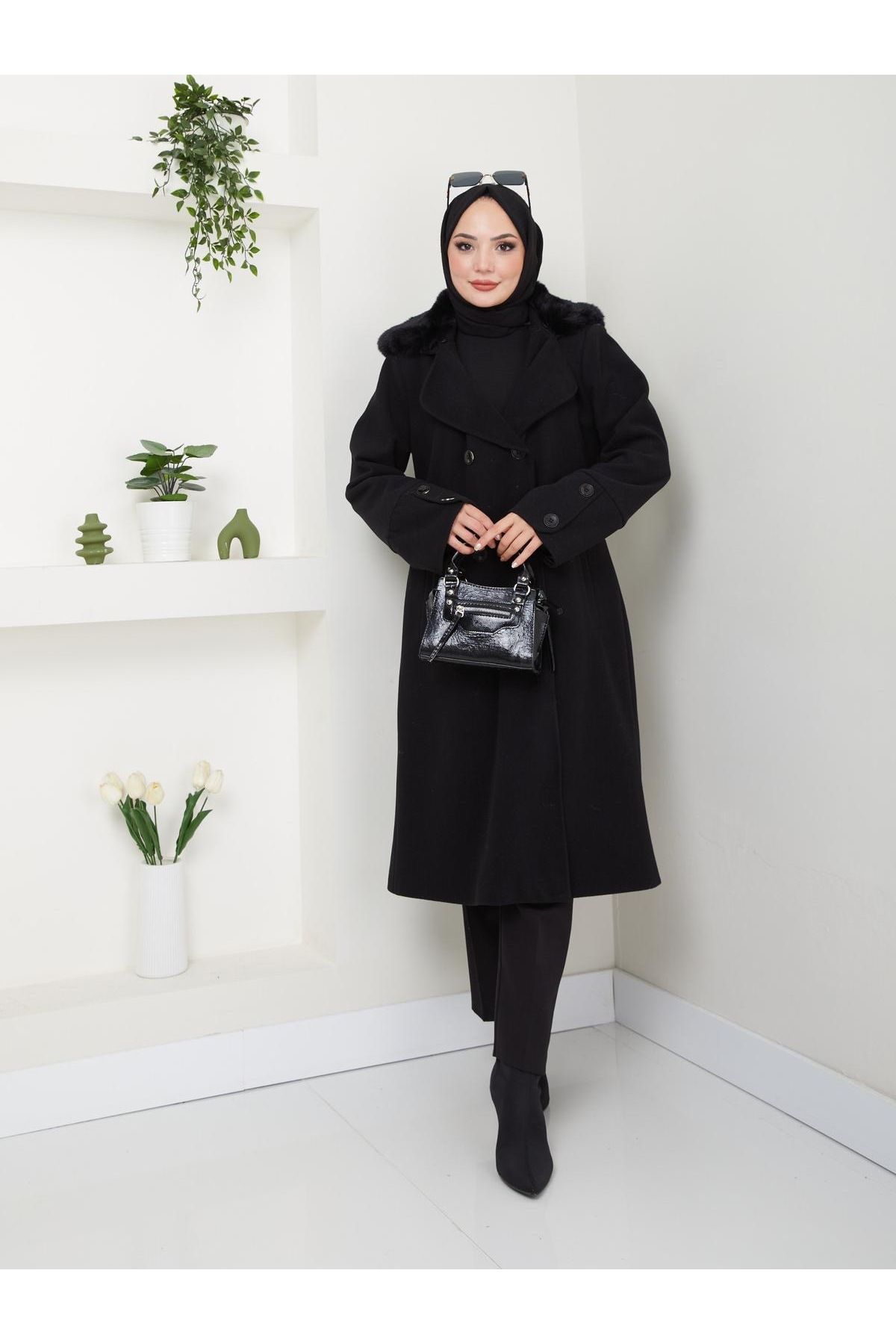 Yakası Kürklü Kaşe Kaban CK-1007 Yakası Kürklü Kaşe Kaban CK-1007