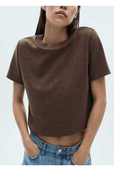 Kısa triko tişört Kısa triko tişört