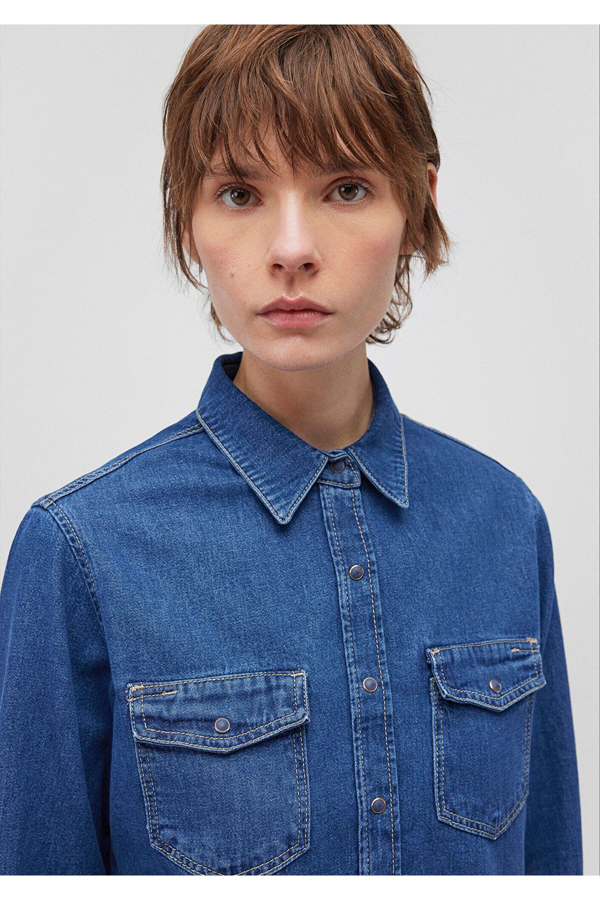 Levin Classic Denim Koyu Mavi Jean Gömlek Fitted / Vücuda Oturan Kesim 1210477-87814 Levin Classic Denim Koyu Mavi Jean Gömlek Fitted / Vücuda Oturan Kesim 1210477-87814