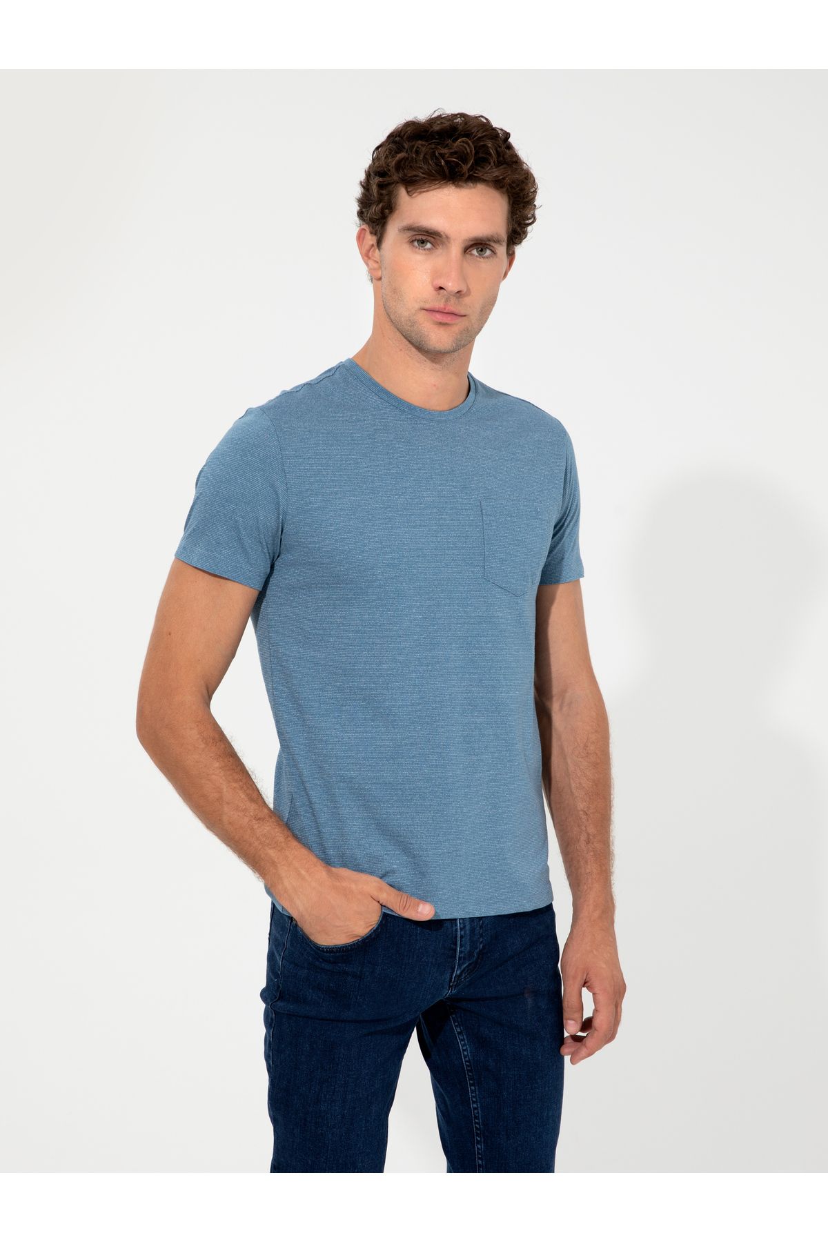 İndigo Bisiklet Yaka Slim Fit T-Shirt 50240270-VR028