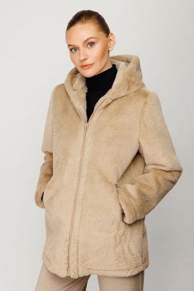 Kapüşonlu Peluş Kaban Kapüşonlu Peluş Kaban