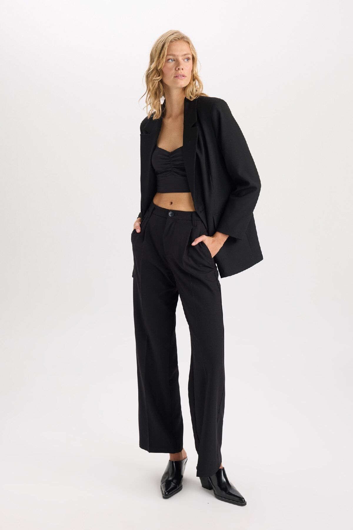 Oversize Geniş Kalıp Ceket Yaka Düğmeli Tafta Basic Düz Blazer Ceket C2575ax24au Oversize Geniş Kalıp Ceket Yaka Düğmeli Tafta Basic Düz Blazer Ceket C2575ax24au