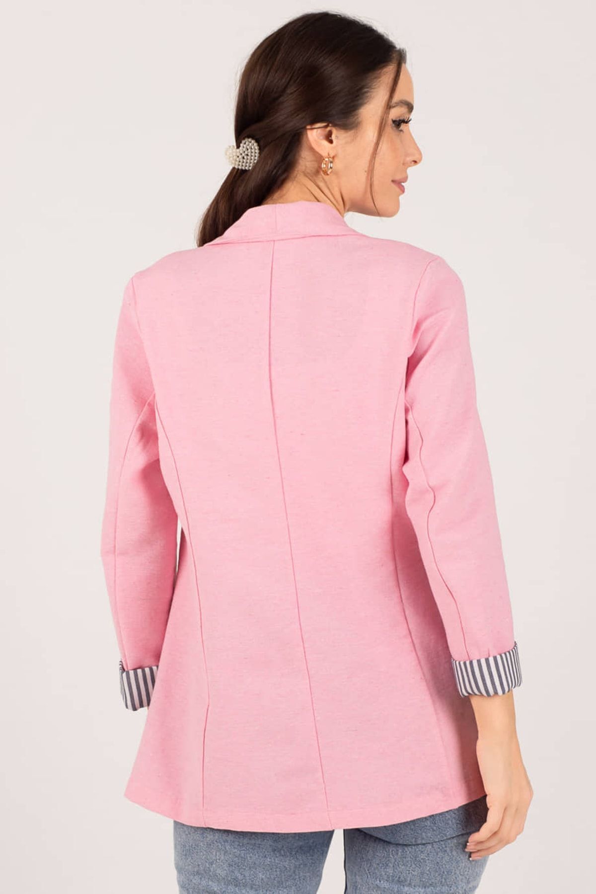 Kadın Pembe Kol İçi Çizgili Tek Düğmeli Ceket ARM-22K001122 Kadın Pembe Kol İçi Çizgili Tek Düğmeli Ceket ARM-22K001122