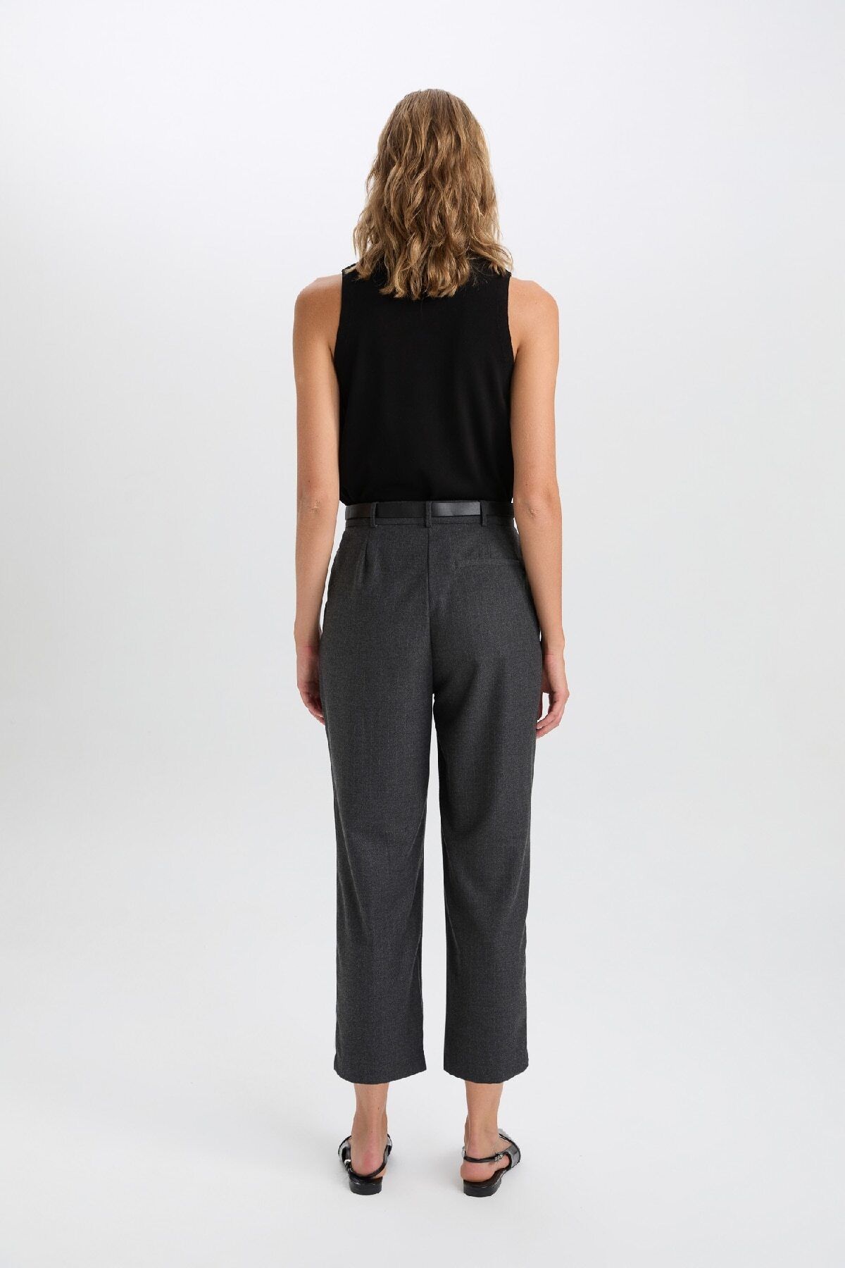 Wide Leg Yüksek Bel Düz Paça Pantolon D6877AX24AU Wide Leg Yüksek Bel Düz Paça Pantolon D6877AX24AU