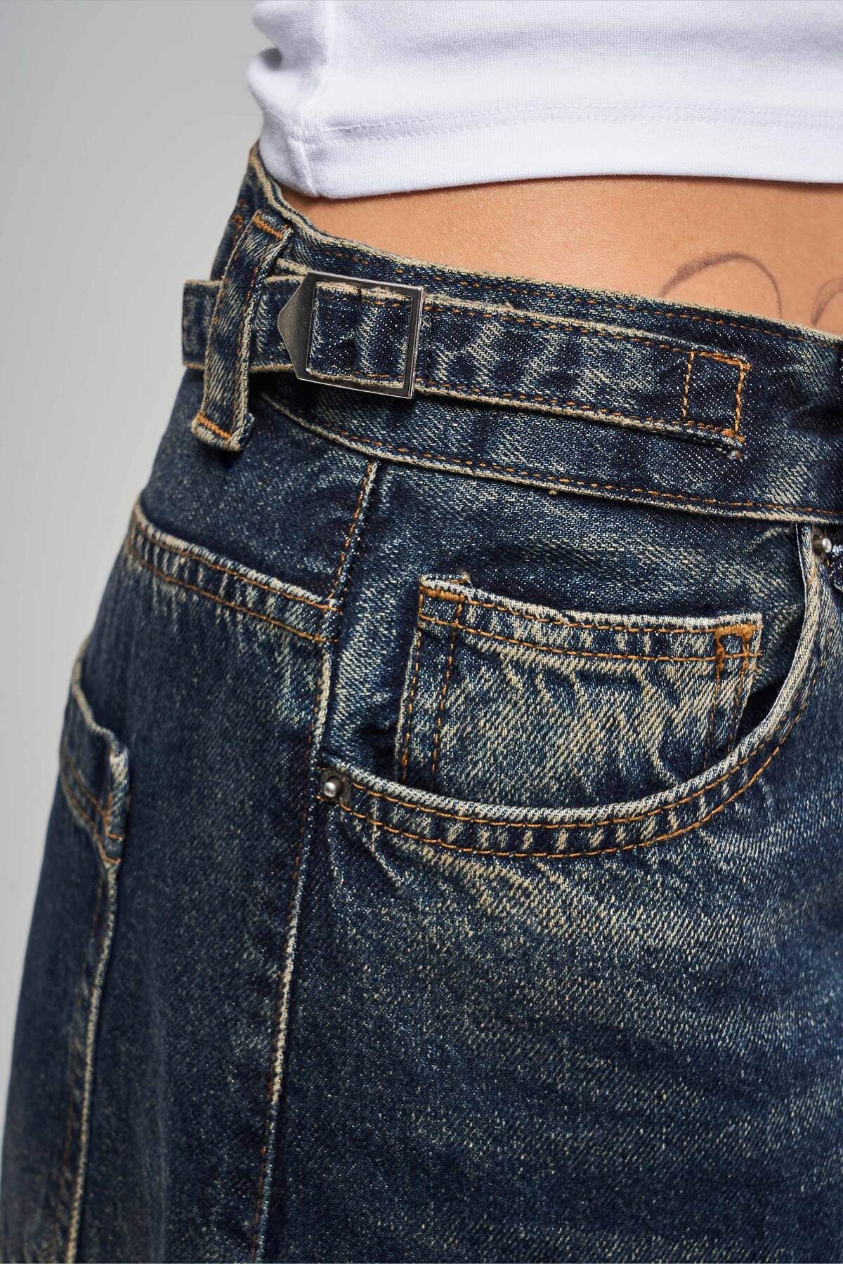 Kadın T.Kot Rengi Süper Baggy Fit Kemer Detaylı Denim Kadın T.Kot Rengi Süper Baggy Fit Kemer Detaylı Denim