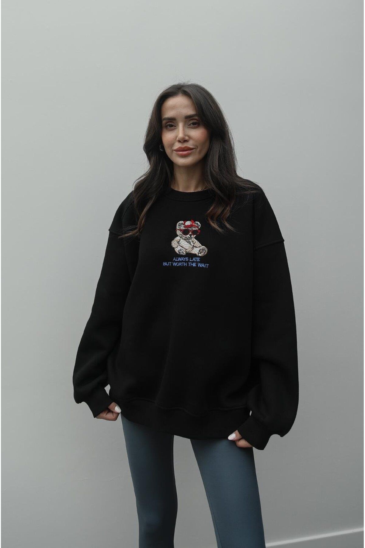 Siyah Ayıcık Baskılı Sweatshirt Siyah Ayıcık Baskılı Sweatshirt
