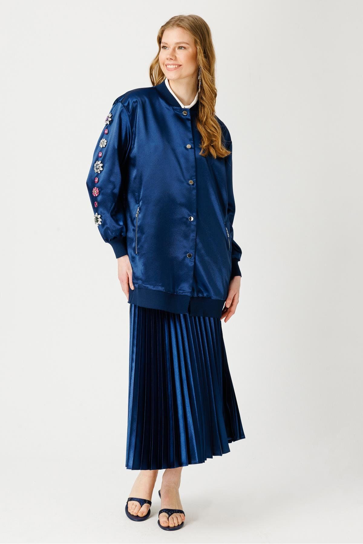 Taş İşlemeli Bomber Ceket LACİVERT Taş İşlemeli Bomber Ceket LACİVERT