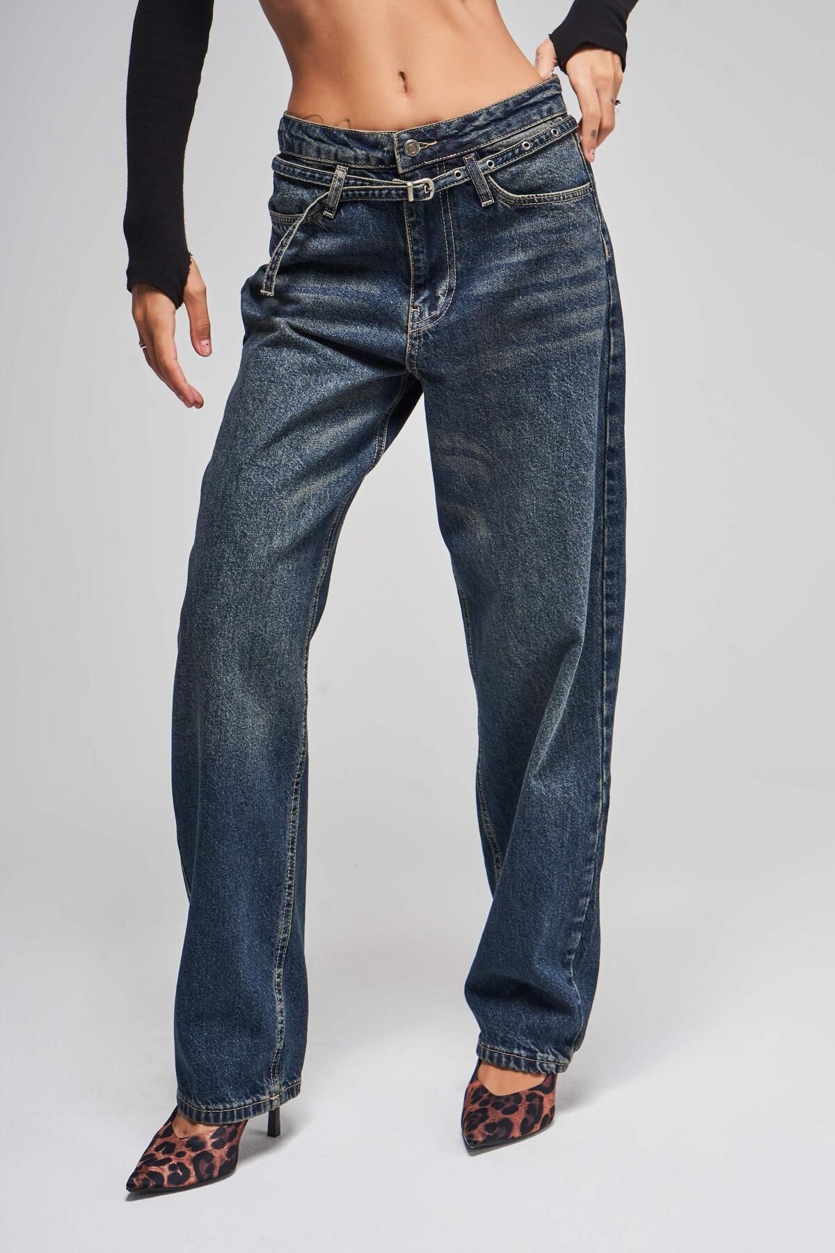 Kadın T.Kot Rengi Taılored Fit Kemerli %100 Koton Denim Kadın T.Kot Rengi Taılored Fit Kemerli %100 Koton Denim