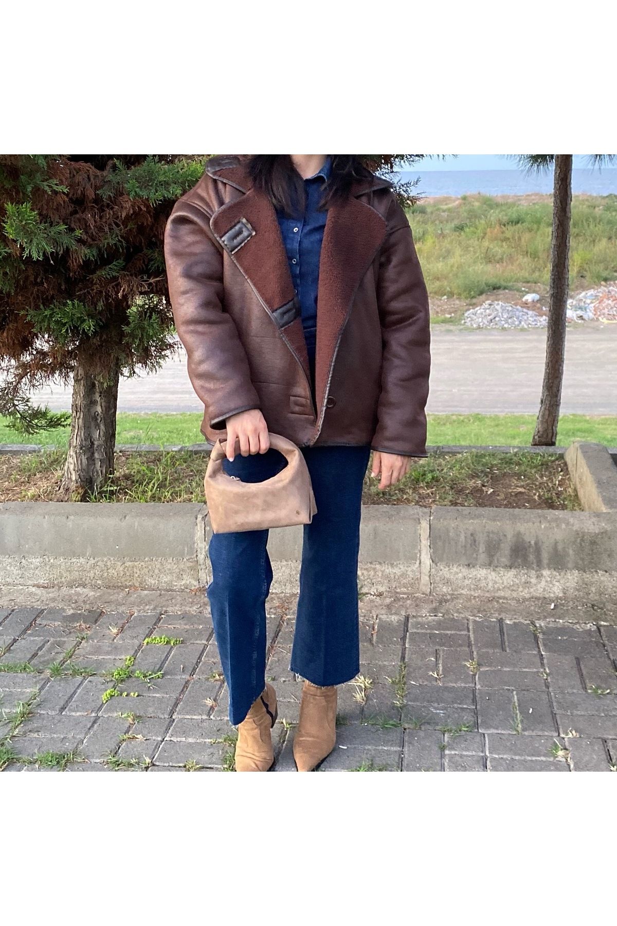 ZR Model Acı Kahverengi Su İtici Özel Kumaş Teddy Kaban Mont ZR Model Acı Kahverengi Su İtici Özel Kumaş Teddy Kaban Mont