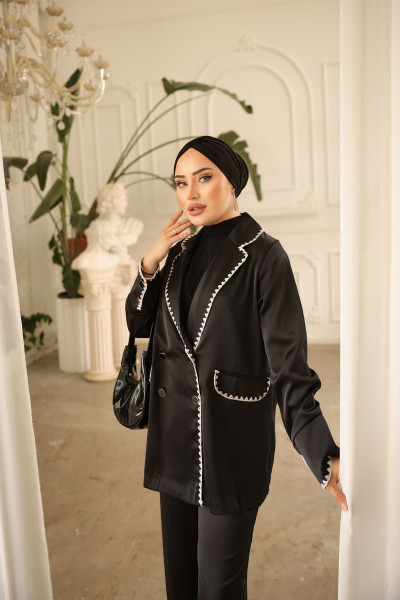 Kontur Baskı Detaylı Şık Ve Modern Kadın Tesettür Takımı Kontur Baskı Detaylı Şık Ve Modern Kadın Tesettür Takımı