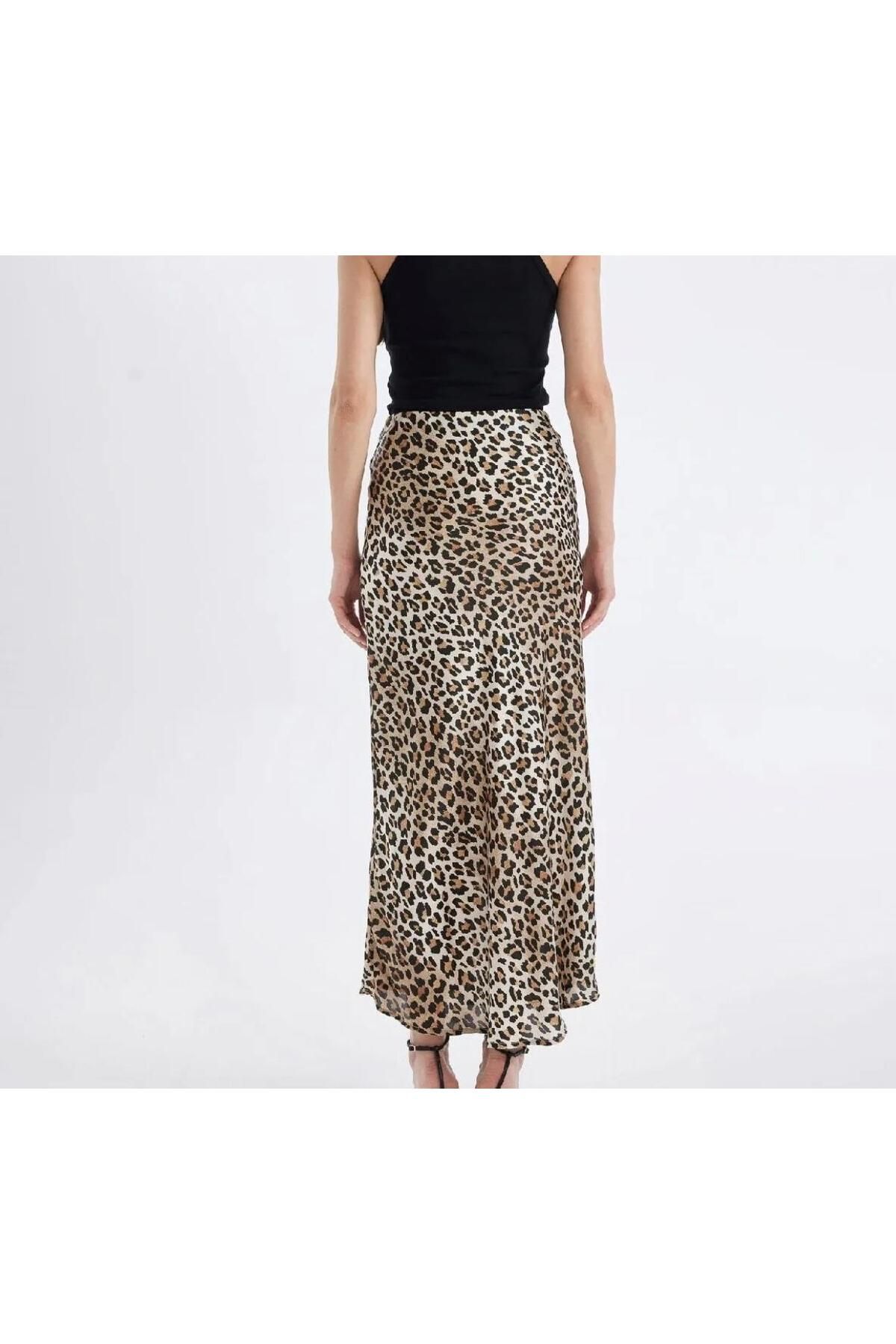 Leopar Saten Etek Leopar Saten Etek