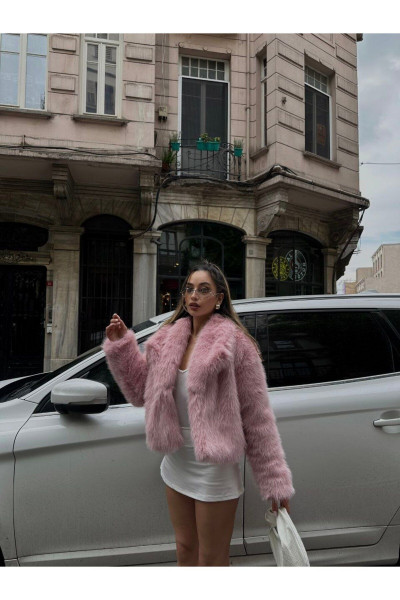Pembe Peluş Kürk Pembe Peluş Kürk