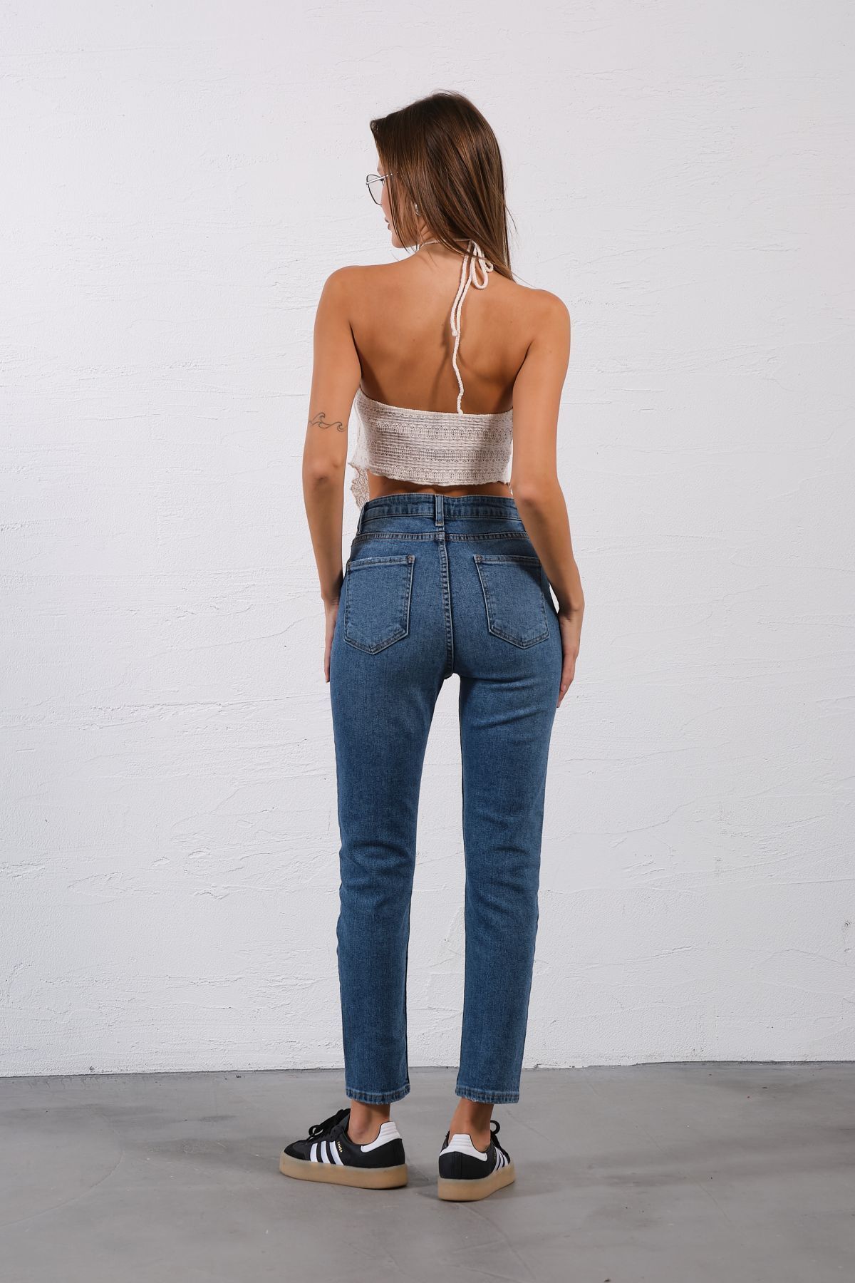 Mavi Yüksek Bel, Esnek Skinny Denim Dar Kalıp Mom Jean Kadın Kot Pantolon @cremona Mavi Yüksek Bel, Esnek Skinny Denim Dar Kalıp Mom Jean Kadın Kot Pantolon @cremona