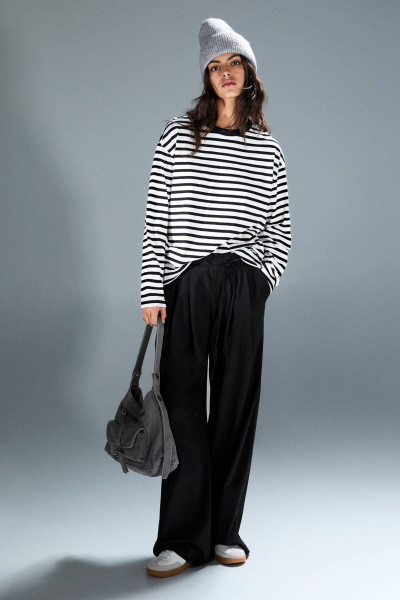 Oversize uzun kollu t-shirt Oversize uzun kollu t-shirt