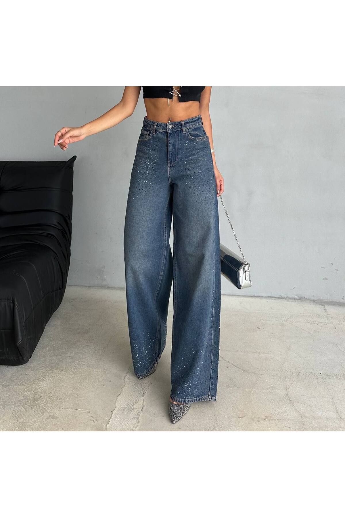 KADIN TAŞLI WİDE LEG JEAN KADIN TAŞLI WİDE LEG JEAN
