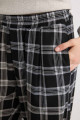 Wide Leg Geniş Bol Paça Kareli Normal Bel Lastikli Cepli Pijama Pantolon D9548AX24WN Wide Leg Geniş Bol Paça Kareli Normal Bel Lastikli Cepli Pijama Pantolon D9548AX24WN