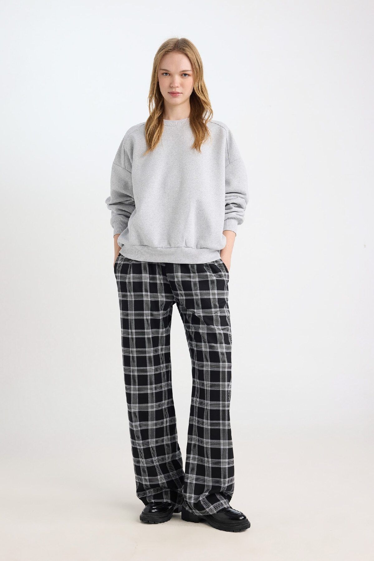 Wide Leg Geniş Bol Paça Kareli Normal Bel Lastikli Cepli Pijama Pantolon D9548AX24WN