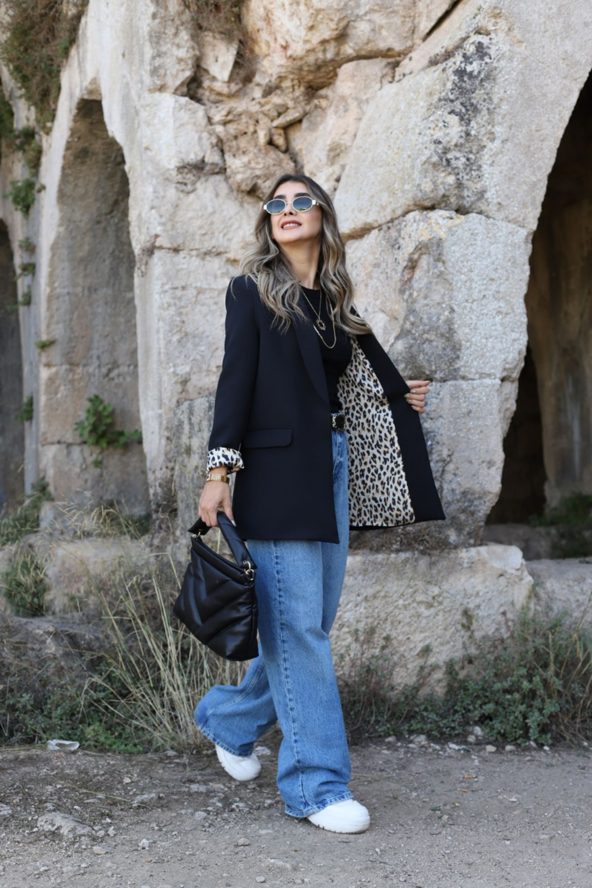 Siyah Leopar Astarlı Şal Yaka Blazer Siyah Leopar Astarlı Şal Yaka Blazer