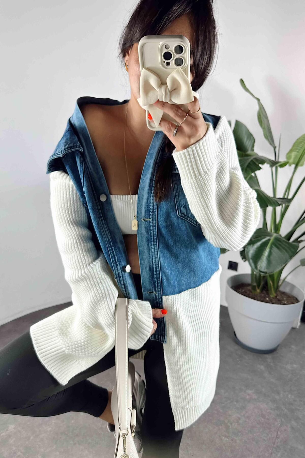Kalın Örme Denim Detay Uzun Kadın Hırka Ekru Kalın Örme Denim Detay Uzun Kadın Hırka Ekru