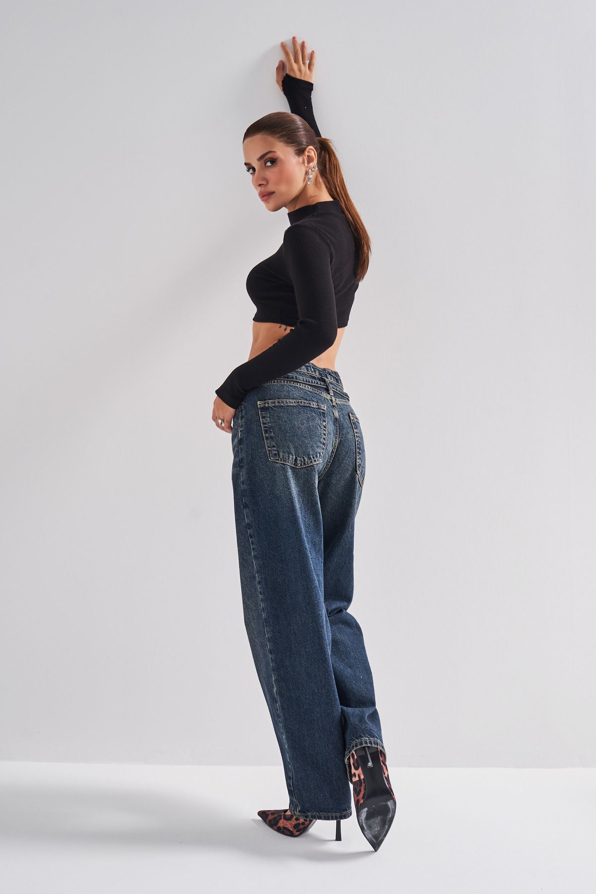 Kadın T.Kot Rengi Taılored Fit Kemerli %100 Koton Denim Kadın T.Kot Rengi Taılored Fit Kemerli %100 Koton Denim