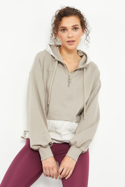 Koyu Bej Balon Kol Paraşüt Kumaş Detaylı Kadın Oversize Sweatshirt - 97167 Koyu Bej Balon Kol Paraşüt Kumaş Detaylı Kadın Oversize Sweatshirt - 97167