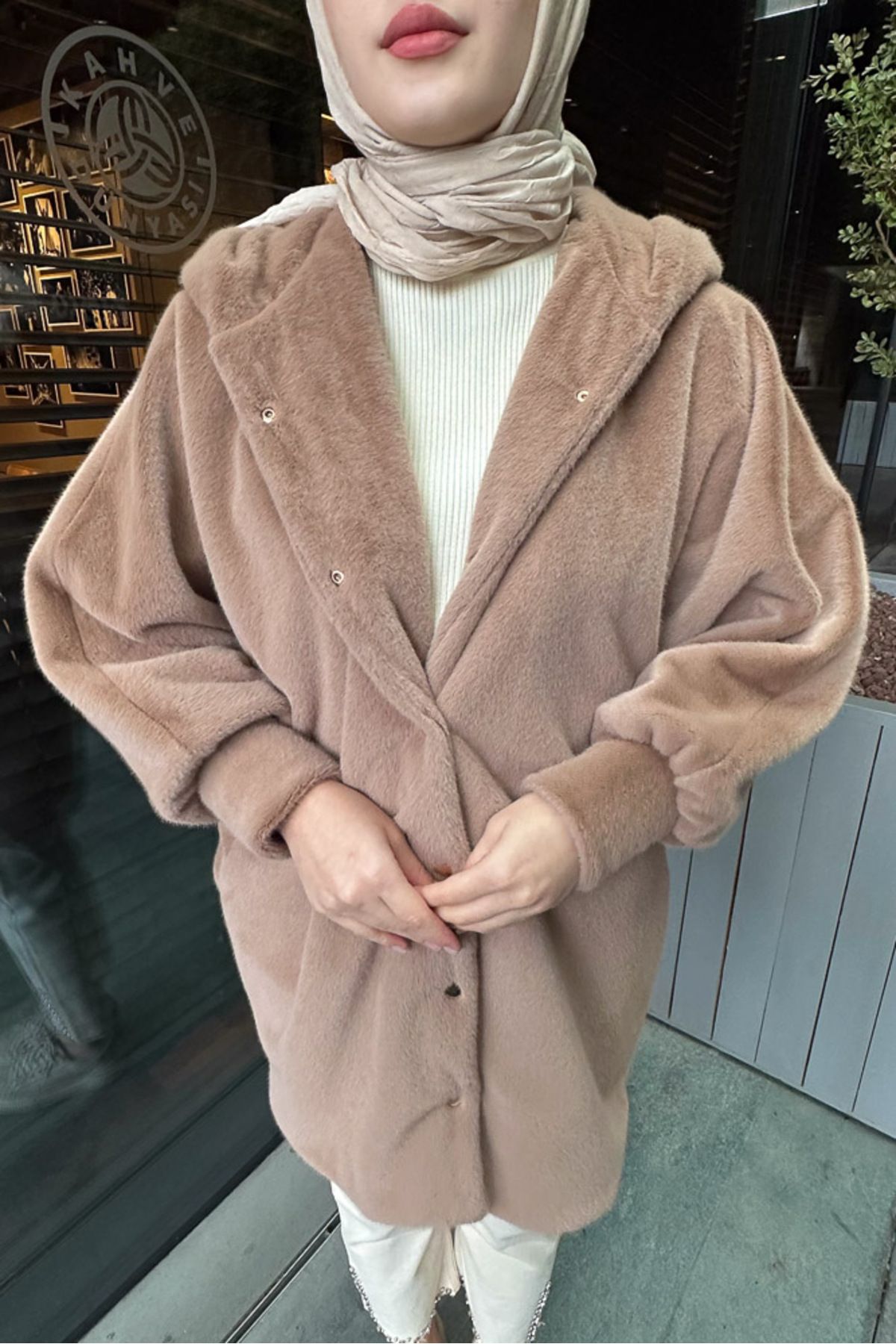 Lavin Kapüşonlu Peluş Mont - Vizon Lavin Kapüşonlu Peluş Mont - Vizon