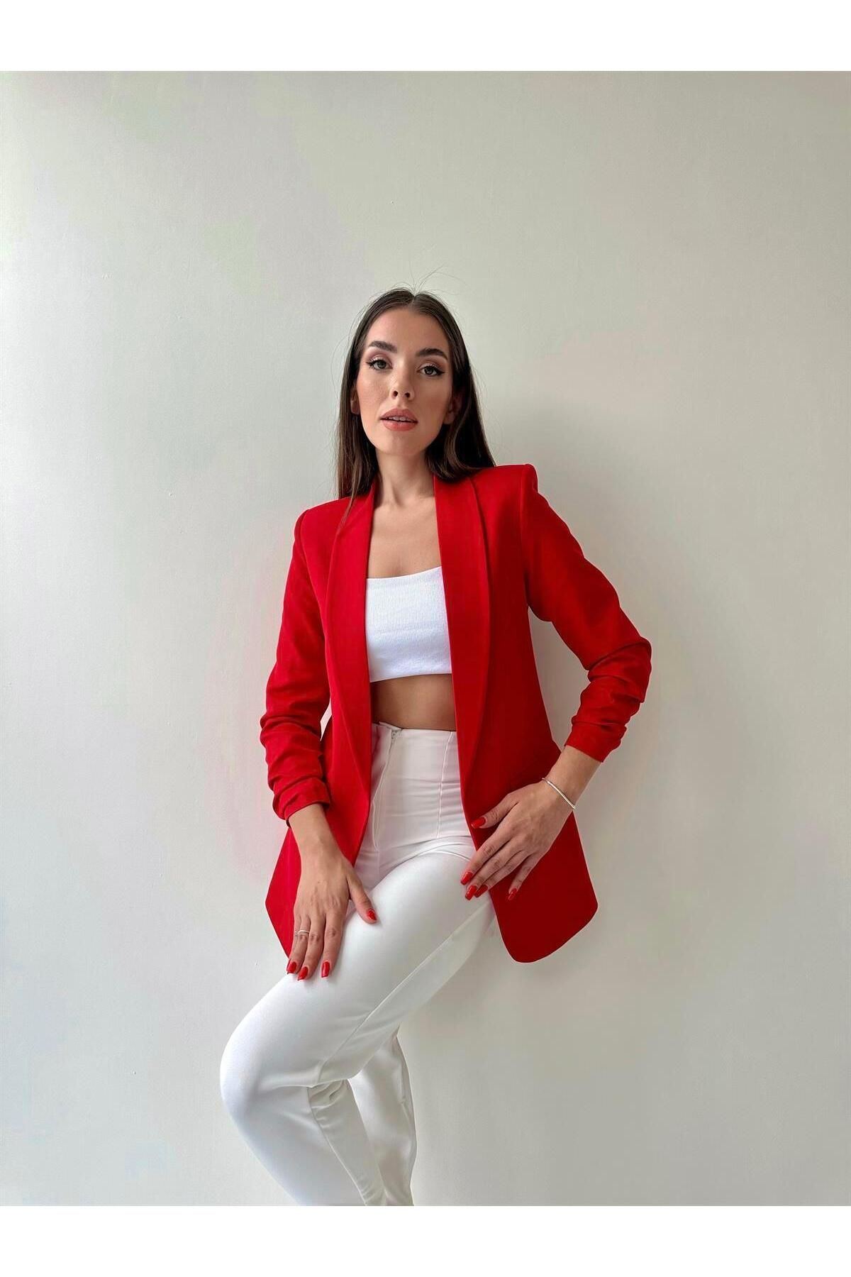 Kolu Büzgülü Blazer Ceket Kırmızı Kolu Büzgülü Blazer Ceket Kırmızı
