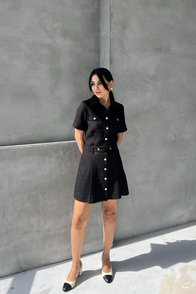 Siyah Kemerli Gold Düğmeli Pile Detaylı Tüvit Elbise Siyah Kemerli Gold Düğmeli Pile Detaylı Tüvit Elbise