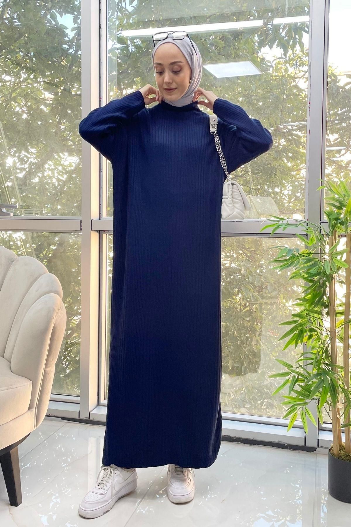 Yarım Balıkçı Lacivert Triko Elbise Yarım Balıkçı Lacivert Triko Elbise