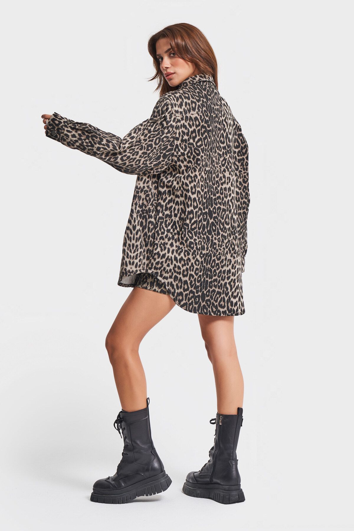 Kadın Leopar Renk Oversize Ceket