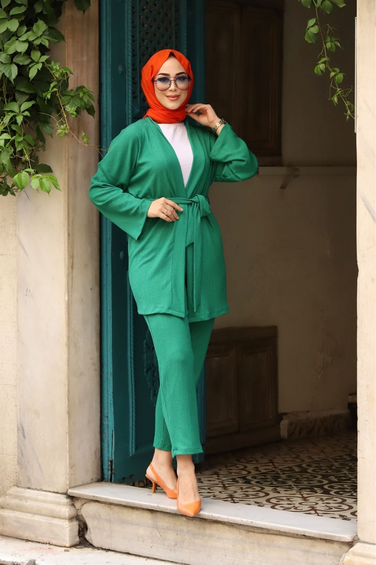 Kuşaklı Detaylı Tesettür Kimono Takım Kuşaklı Detaylı Tesettür Kimono Takım