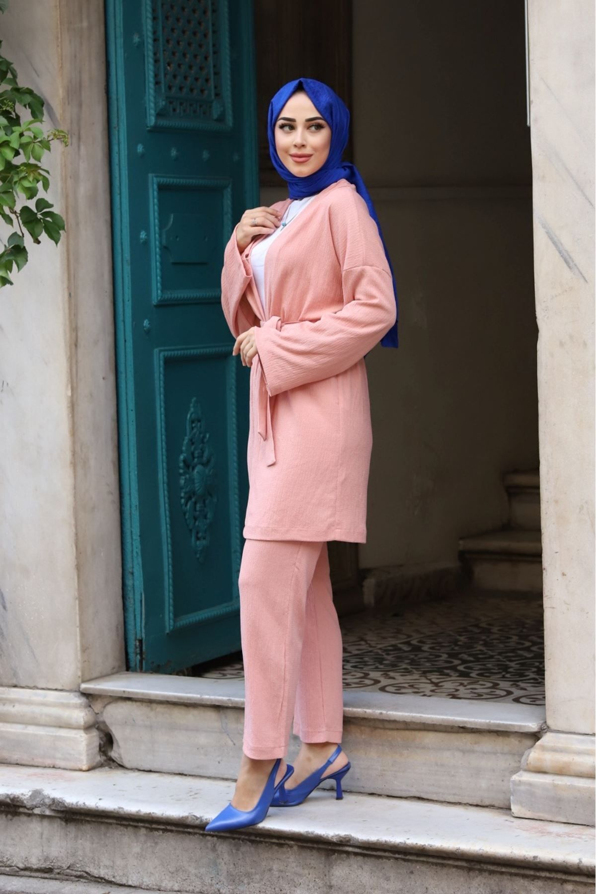 Kuşaklı Detaylı Tesettür Kimono Takım Kuşaklı Detaylı Tesettür Kimono Takım