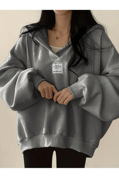 Unisex V-Yaka Kapüşonlu Basic Oversize Swetshirt Unisex V-Yaka Kapüşonlu Basic Oversize Swetshirt