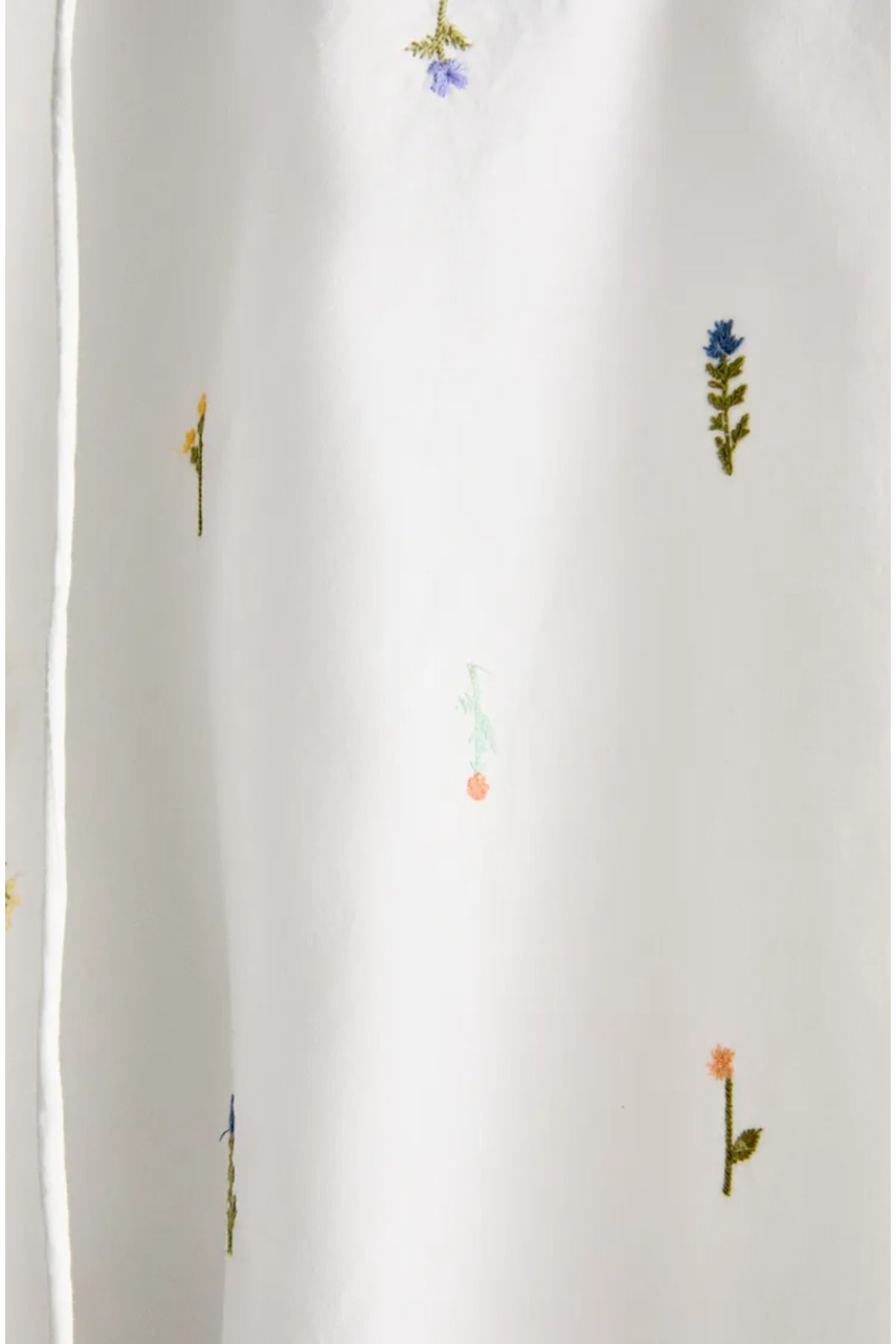 Shirt with Foral Embroidery Shirt with Foral Embroidery