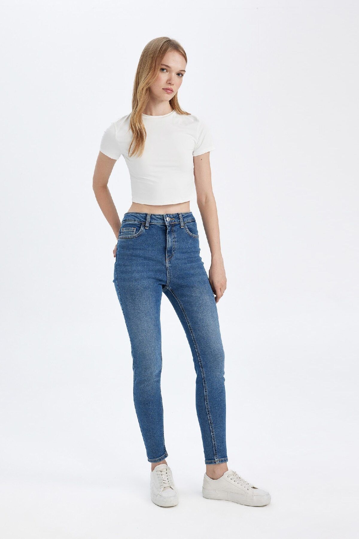 Skinny Fit Yüksek Bel Bilek Boy Jean Pantolon C7611AX24WN Skinny Fit Yüksek Bel Bilek Boy Jean Pantolon C7611AX24WN
