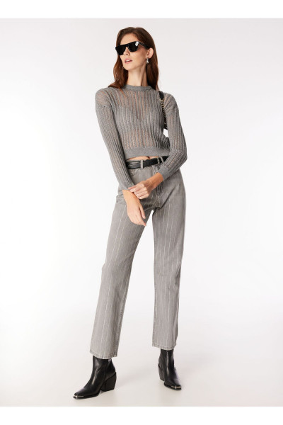 Kayık Yaka Basic Simli Koyu Gri Kazak Kadın F4WL-KZK0369 Kayık Yaka Basic Simli Koyu Gri Kazak Kadın F4WL-KZK0369