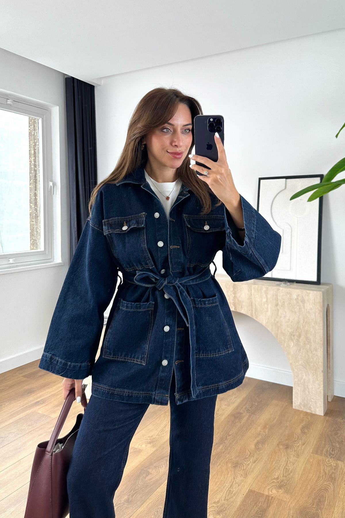 Posela Dark Blue Kuşak Detaylı Uzun Kot Ceket Posela Dark Blue Kuşak Detaylı Uzun Kot Ceket