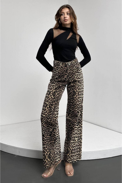 Yüksek Bel Leopar Desenli İspanyol Paça Pantolon Yüksek Bel Leopar Desenli İspanyol Paça Pantolon