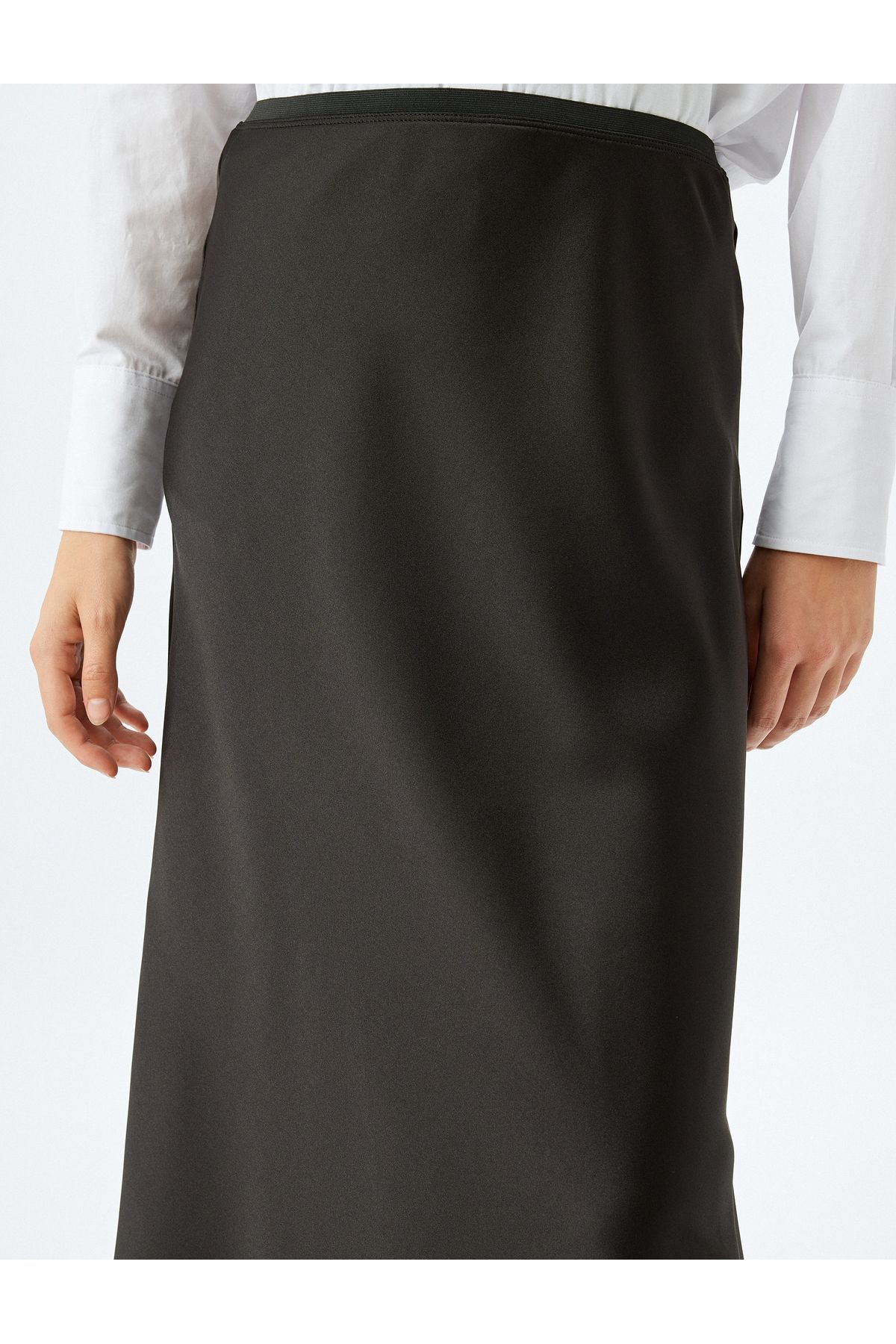 Standart Bel Slim Fit A kesim Midi Boy Saten Etek Standart Bel Slim Fit A kesim Midi Boy Saten Etek