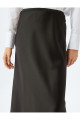 Standart Bel Slim Fit A kesim Midi Boy Saten Etek Standart Bel Slim Fit A kesim Midi Boy Saten Etek